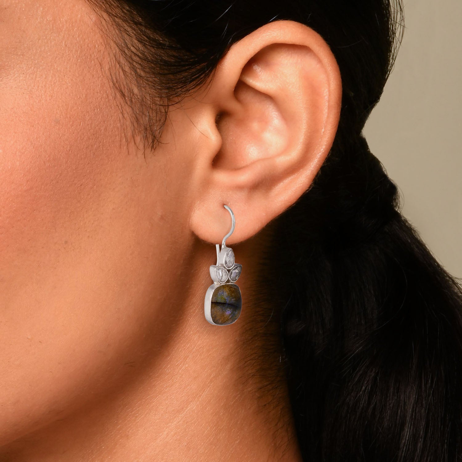 Aarna Earrings