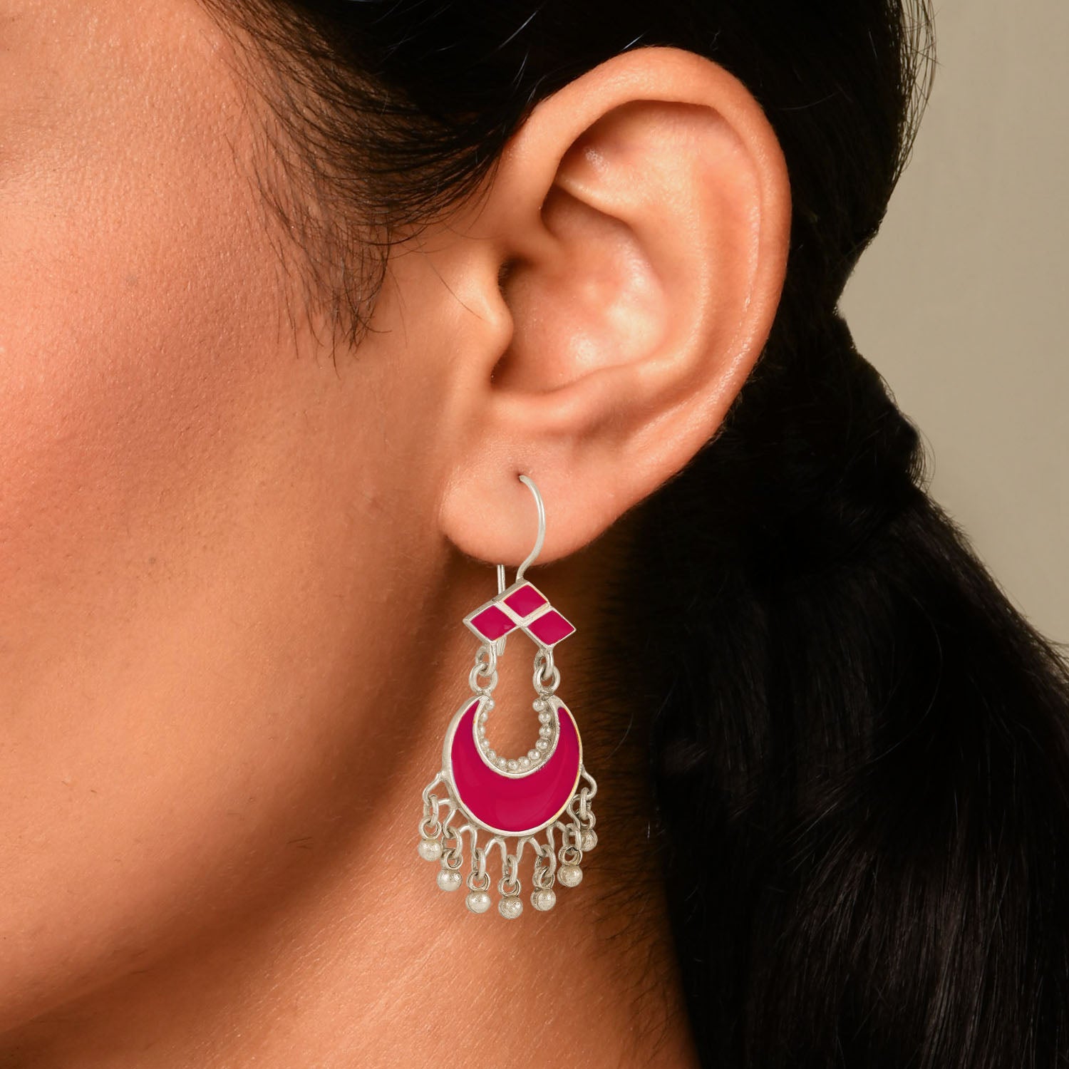 Neera Earrings Pink